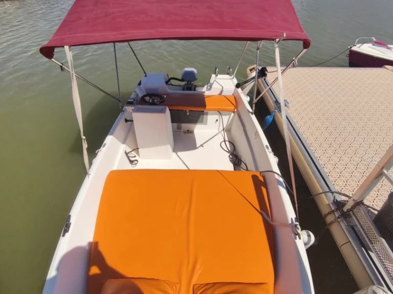 Boot mieten Istres günstig Livia 450