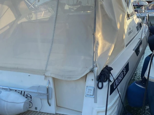 YachtCharter in Formia - Cranchi Cramar 32 auf SamBoat