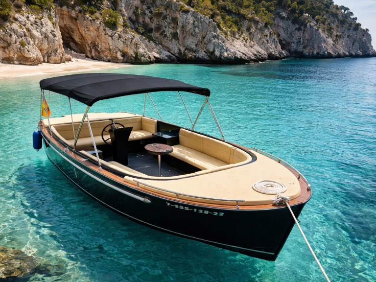 YachtCharter in Port de Blanes - Maxima 730 auf SamBoat