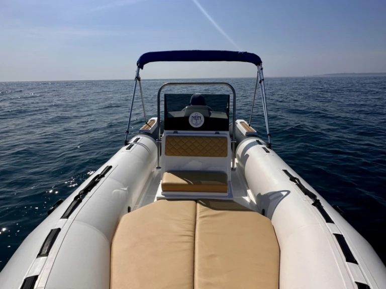 Schlauchboot mieten in Empuriabrava zum besten Preis