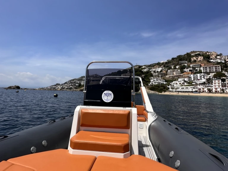 Schlauchboot mit oder ohne Skipper Tiger mieten in Empuriabrava