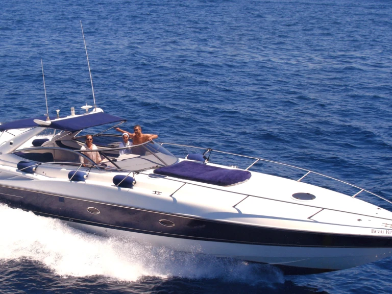 Boot mieten Saint-Tropez günstig Sunseeker 48