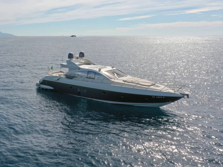 Azimut 68S mieten Bacoli