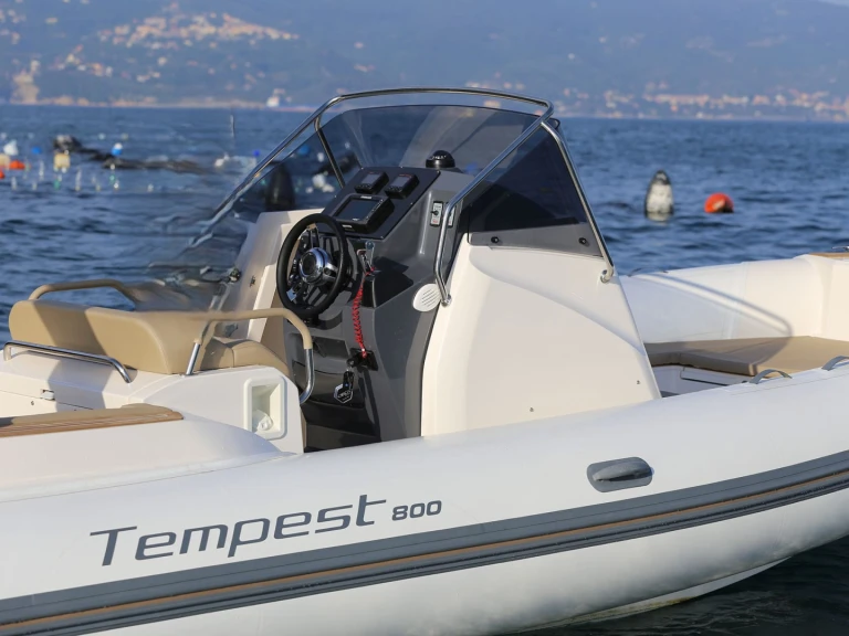 Schlauchboot mieten in Hyères - Capelli capelli 800 sun