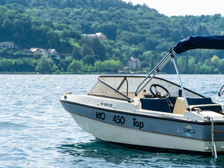YachtCharter in Annecy - Rio Rio 450 Top auf SamBoat