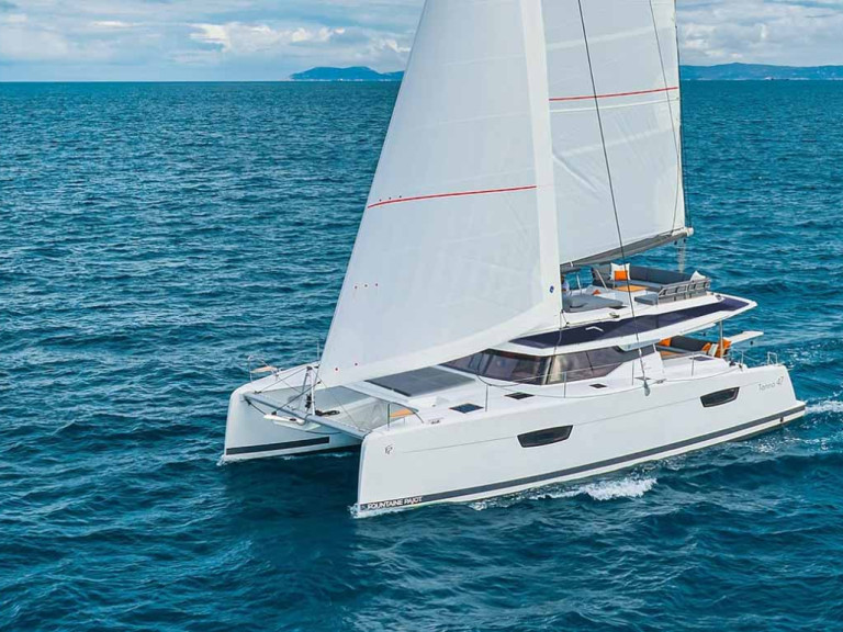 Ein Fountaine Pajot Tanna 47 mieten in Pula