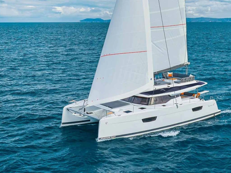Ein Fountaine Pajot Tanna 47 mieten in Pula
