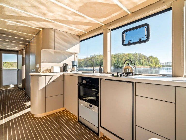 YachtCharter in Buchholz - Luxboot Luxboot auf SamBoat