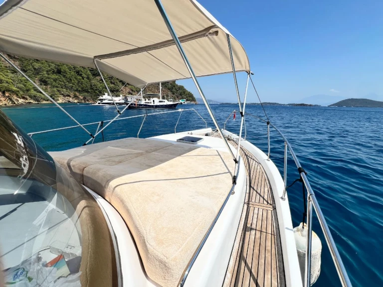 Ein  Motoryacht mieten in Göcek