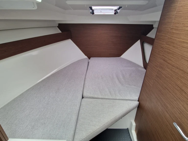 Motorboot mit oder ohne Skipper Jeanneau mieten in La Forêt-Fouesnant