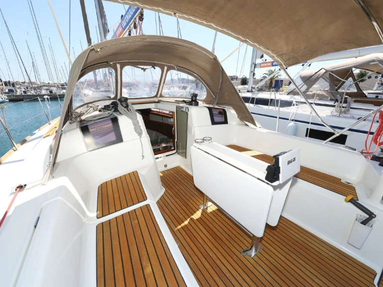 Bootsverleih Jeanneau Sun Odyssey 389 Biograd na Moru Samboat