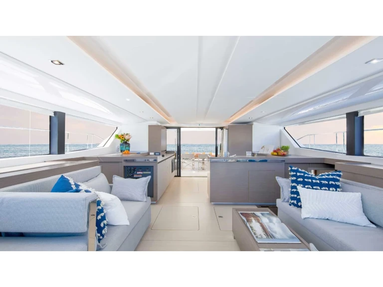 Ein Leopard Leopard 46PC mieten in Fethiye