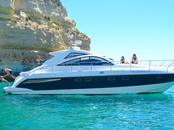 YachtCharter in Vilamoura - Fairline Fairline Targa 52 auf SamBoat