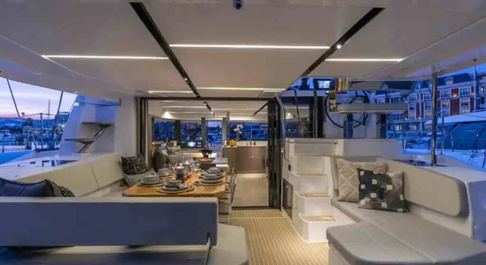 Vermietung Katamaran Leopard Catamarans / Robertson & Caine mit Führerschein