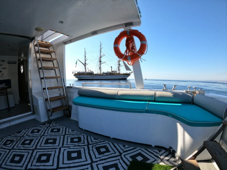 Motorboot mieten in Porto di Giardini zum besten Preis