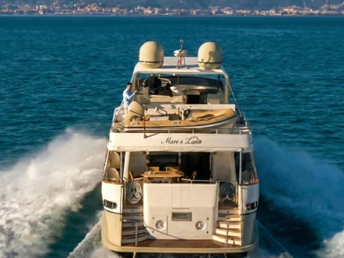 Bootsverleih Falcon Falcon 80 Fly Salerno Samboat