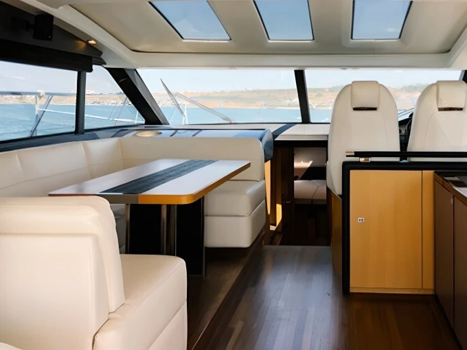 Ein Princess Princess 52 Fly mieten in Castellammare di Stabia
