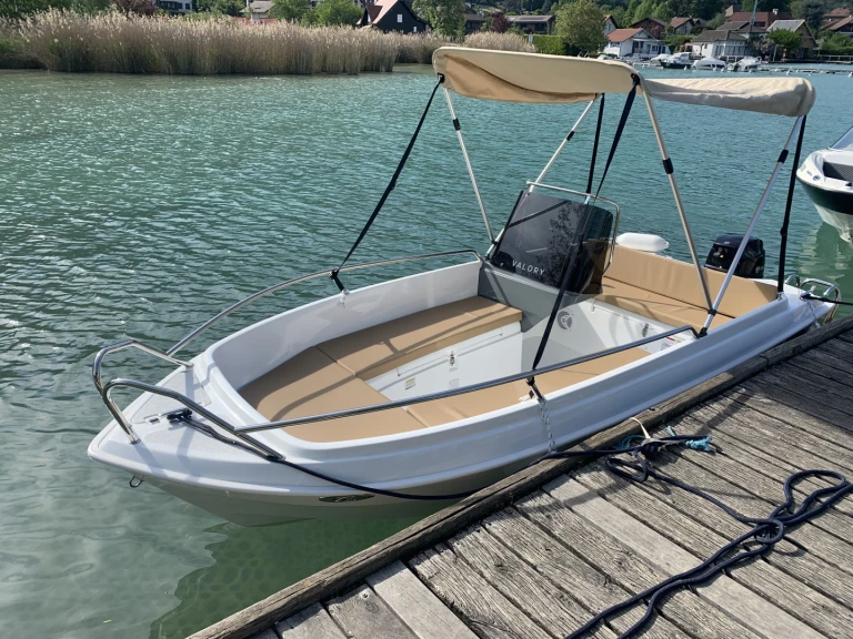 Valory V440 mieten Annecy