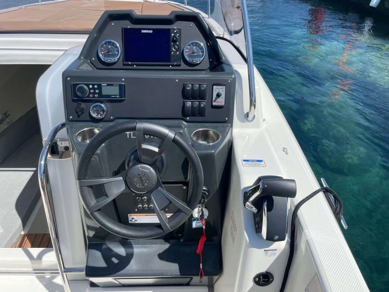 Bootsverleih Quicksilver Activ 755 Sundeck Marina (City) Samboat