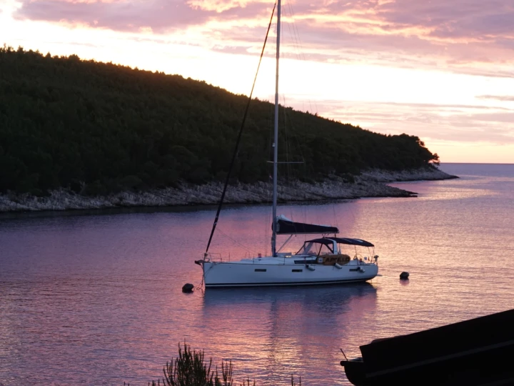 Segelboot mit oder ohne Skipper Bénéteau mieten in Rogoznica