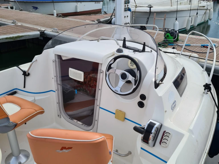 Bootsverleih Quicksilver Quicksilver 470 Cruiser Dunkerque Samboat