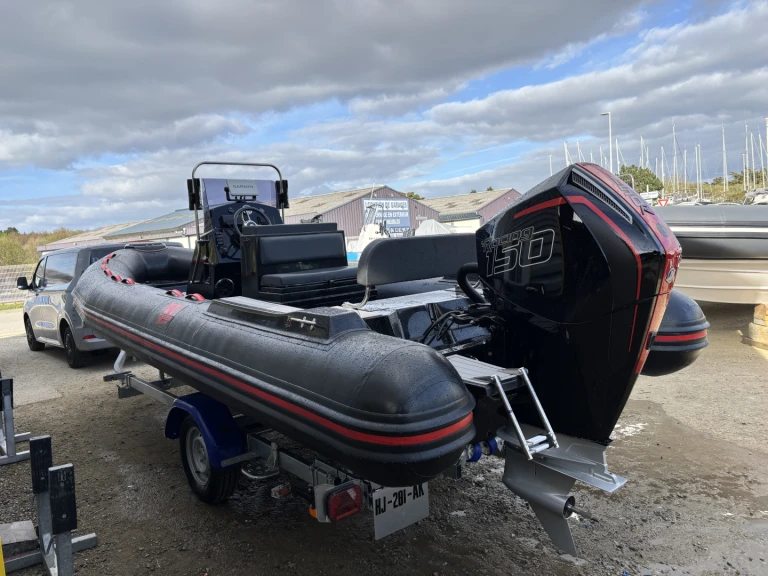Schlauchboot mieten in Arzon zum besten Preis