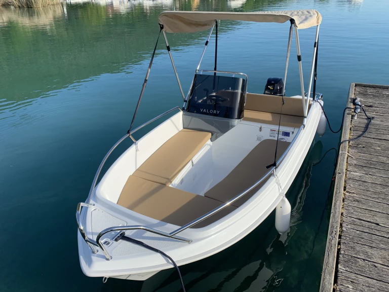 Valory V440 mieten Annecy