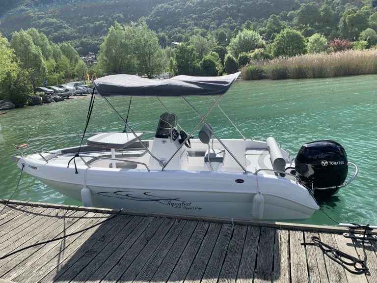 Motorboot mit oder ohne Skipper Aquabat mieten in Annecy