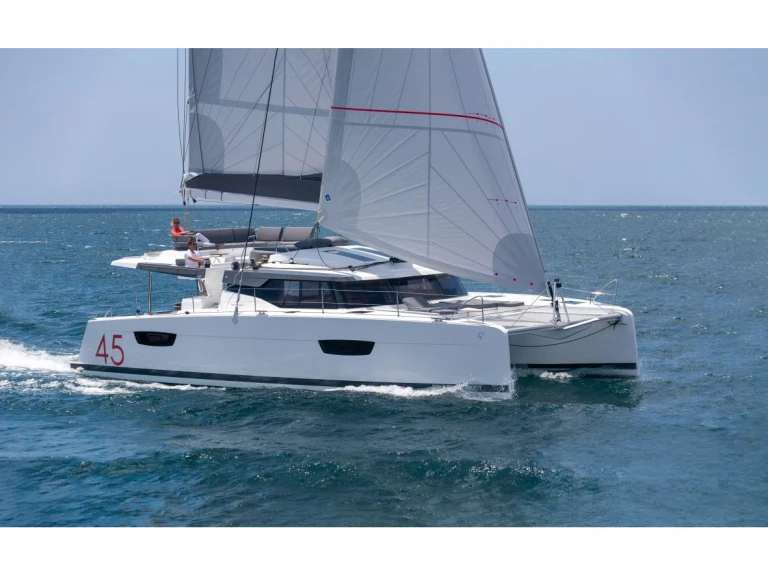 Ein Fountaine Pajot Elba 45 S mieten in Cogolin
