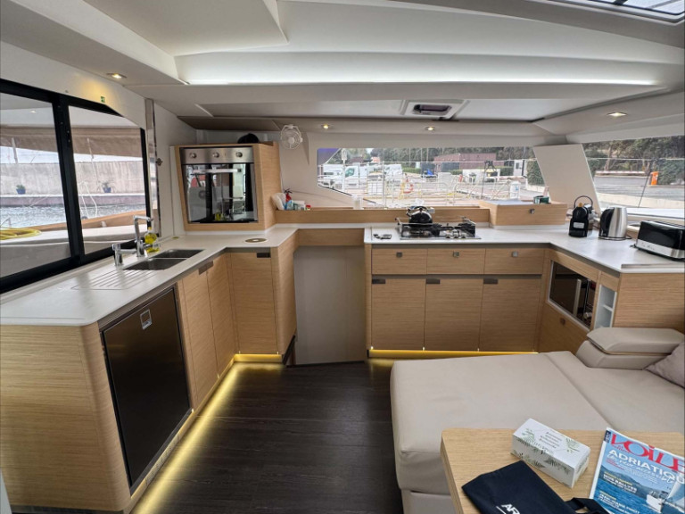 Katamaran mieten in Cogolin - Fountaine Pajot Elba 45 S