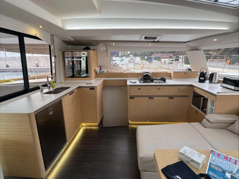 Katamaran mieten in Cogolin - Fountaine Pajot Elba 45 S