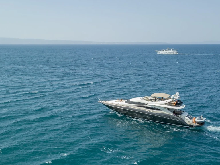 Bootsverleih Sunseeker Sunseeker Manhattan 84 Split Samboat