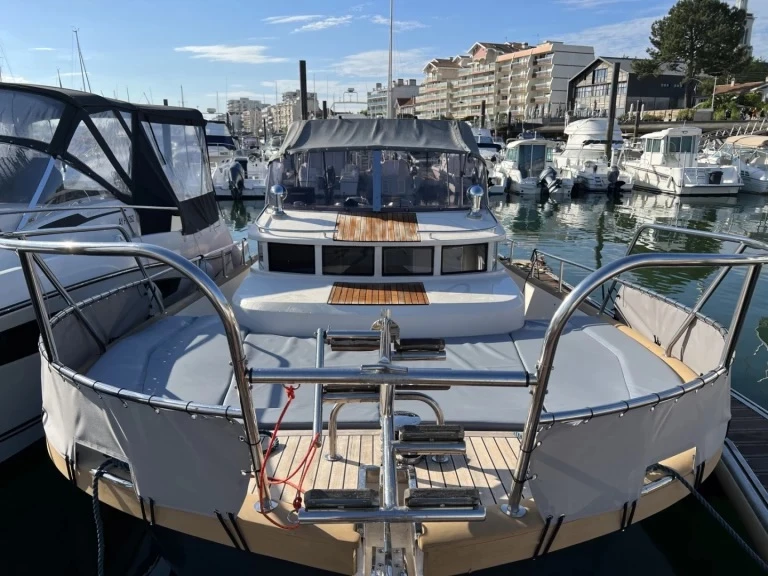 Beacher Beacher V10 Croisière mieten Arcachon