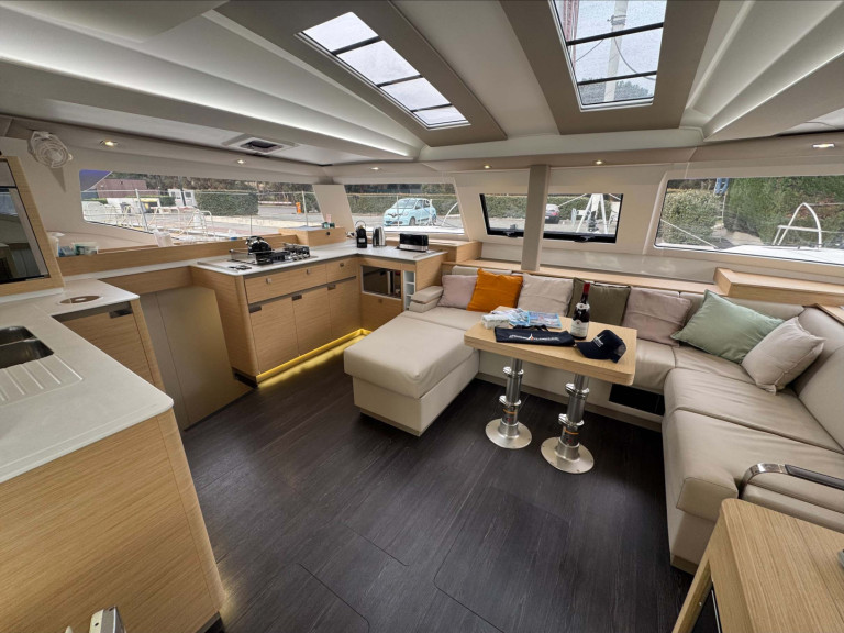 Vermietung Katamaran Fountaine Pajot mit Führerschein