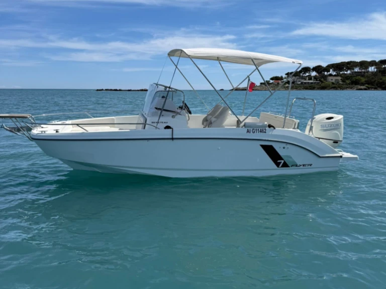 Motorboot mieten in Antibes - Bénéteau Flyer 7 SPACEdeck