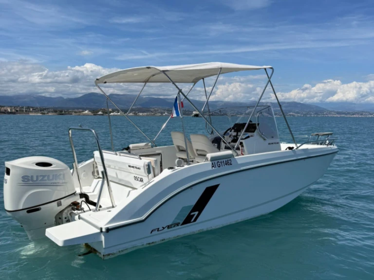 Bootsverleih Bénéteau Flyer 7 SPACEdeck Antibes Samboat