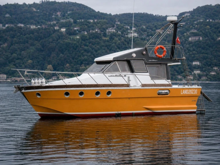 YachtCharter in Angera - Posillipo Martinica 42  auf SamBoat