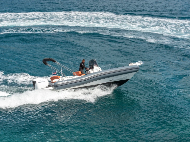 Bootsverleih Marlin Boat 790 Pro Dynamic Trogir Samboat