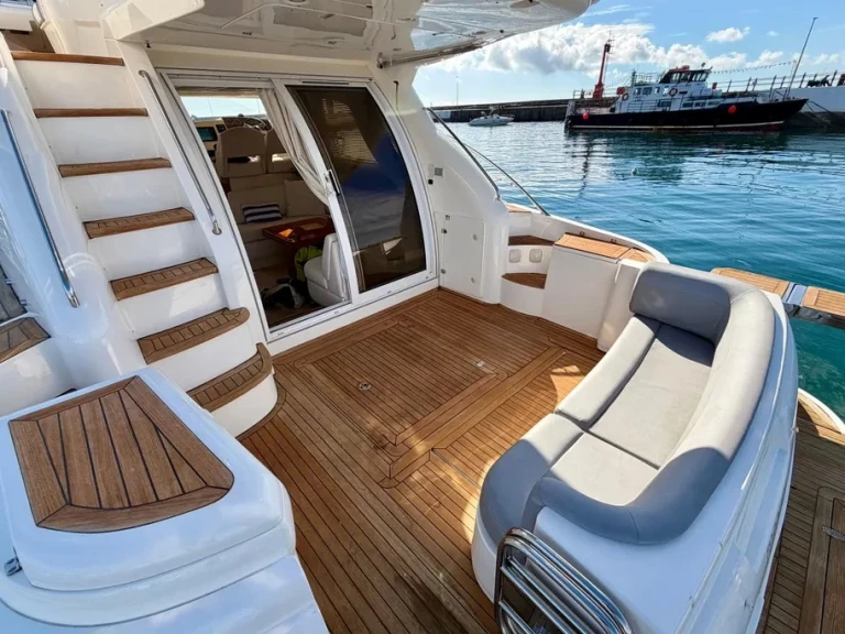 Yacht mieten in Antibes - Sealine F425 