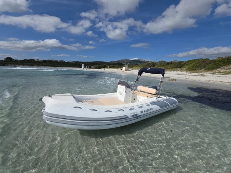 Schlauchboot mit oder ohne Skipper Master mieten in Cugnana Verde