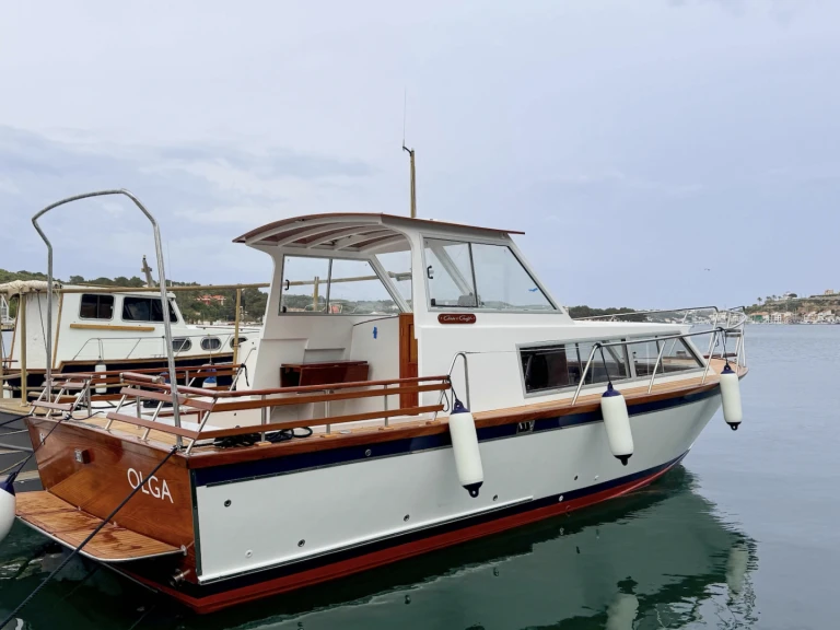 Motorboot mieten in Mahón zum besten Preis