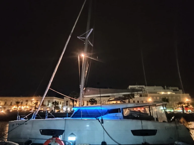 Katamaran mit oder ohne Skipper Fountaine Pajot mieten in Rota