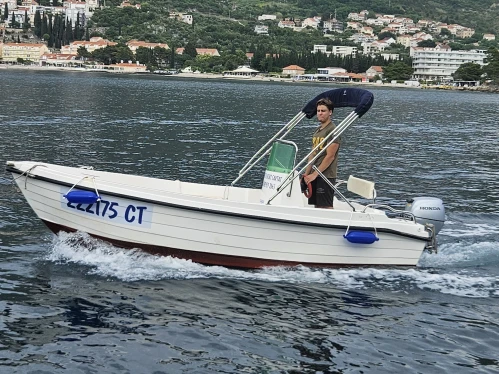 YachtCharter in Konavle, Cavtat - Reful marine Reful 490 open auf SamBoat