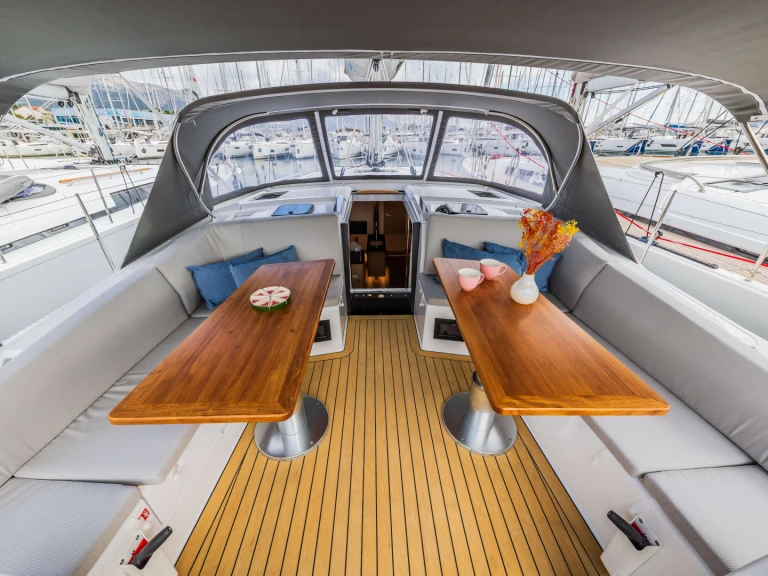 YachtCharter in Šibenik - Hanse Hanse 410 auf SamBoat