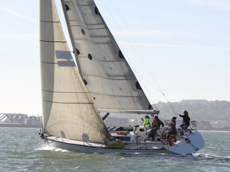 Segelboot mit oder ohne Skipper X-Yachts mieten in Deauville