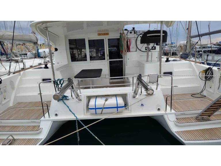 YachtCharter in Procida - Lagoon Lagoon 40 auf SamBoat