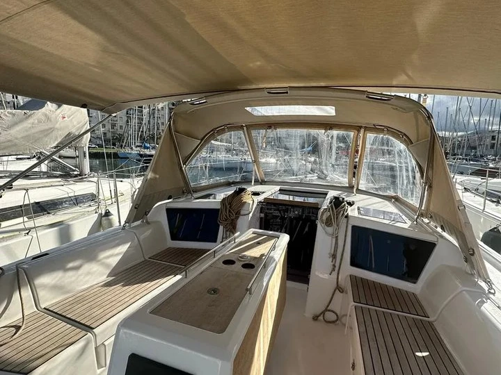 Boot mieten Cagliari günstig Dufour 390 GL