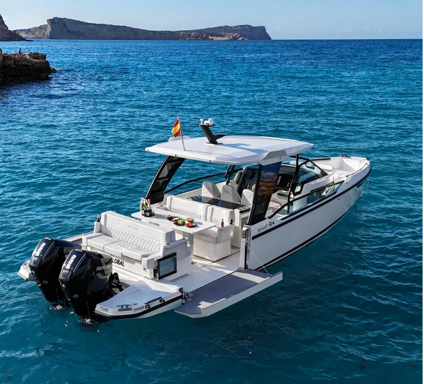 YachtCharter in Sant Antoni de Portmany - Saxdor Saxdor 320 GTO auf SamBoat