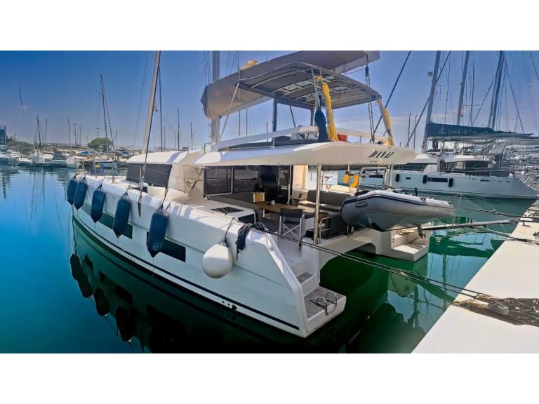 YachtCharter in Álimos - Dufour Dufour 48 auf SamBoat