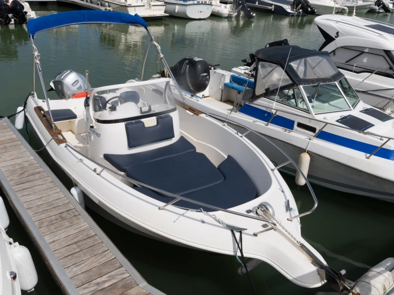 Motorboot mit oder ohne Skipper Quicksilver mieten in Royan